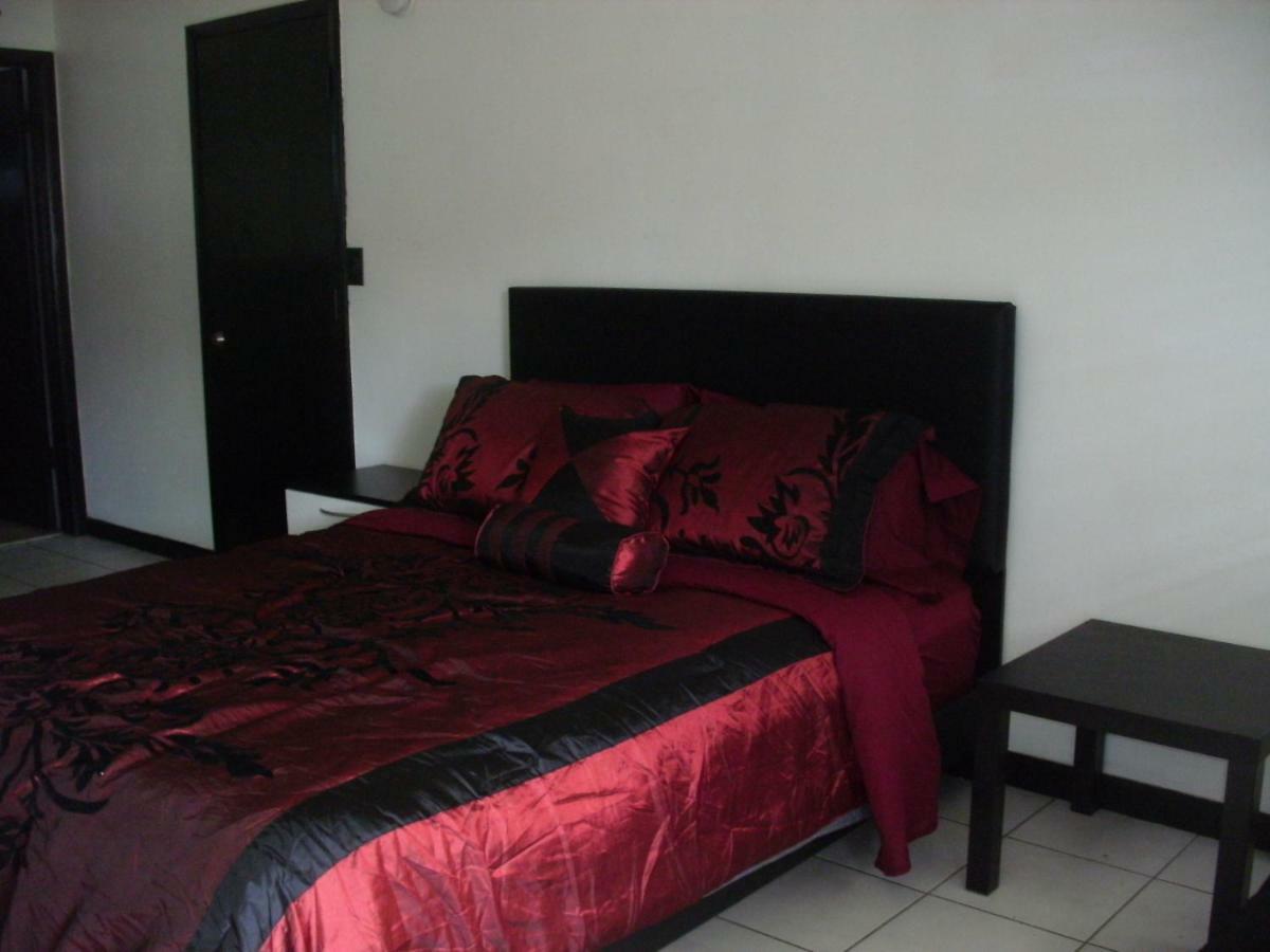 Appartamento Newly Furnished Large Clean Quiet Private Unit Fort Lauderdale Esterno foto